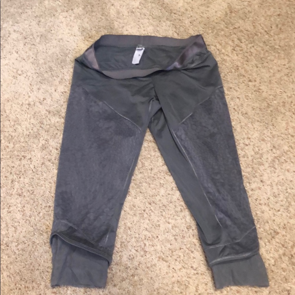 Adidas athletic Capri